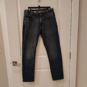 Lee Straight-Leg Jeans 32